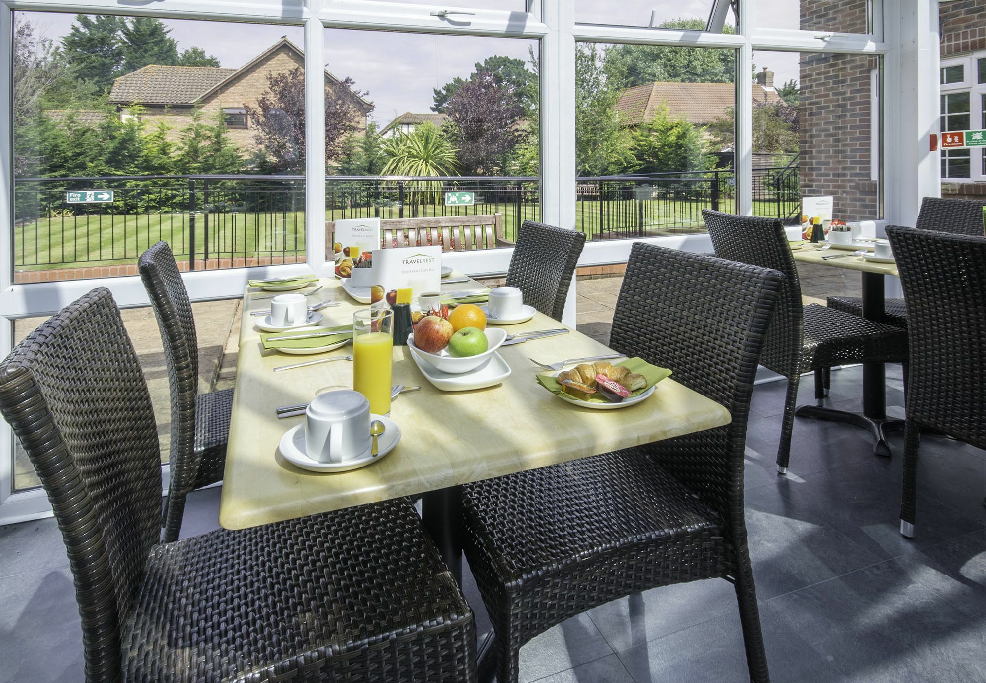 Travelrest Fareham Solent Gateway Hotel Exterior foto